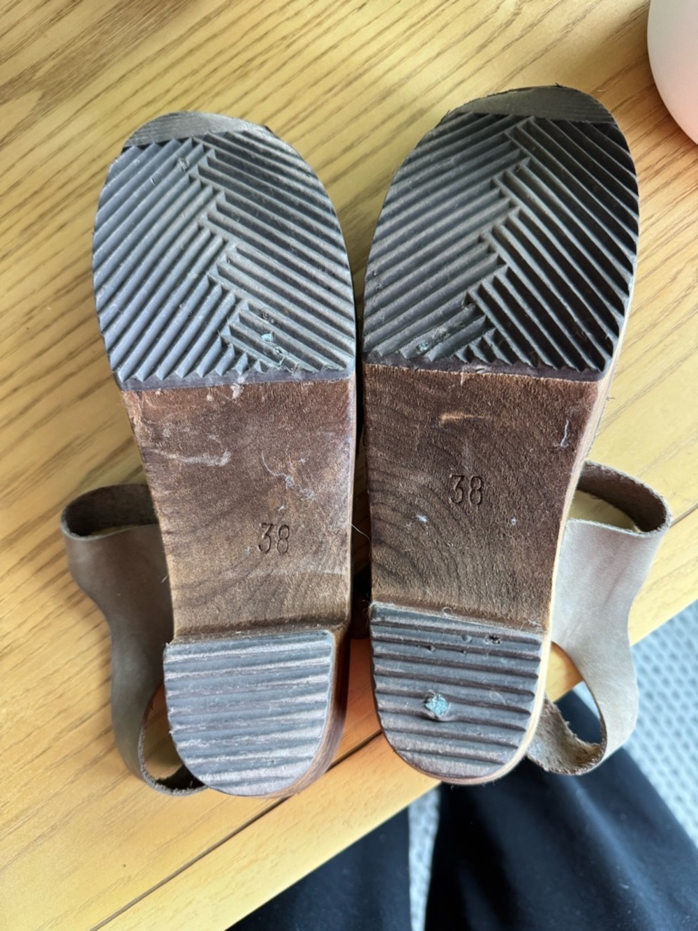 Women's Lotta’s size 38 Taupe Leather Clog Sandals with Ankle Strap - Picture 8 of 9